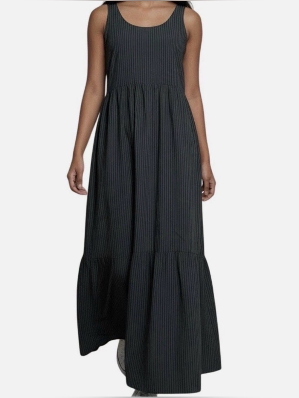 J Jill Smocked Maxi Dress Sz Medium Minimalist Neutral Stretch Striped Vacation